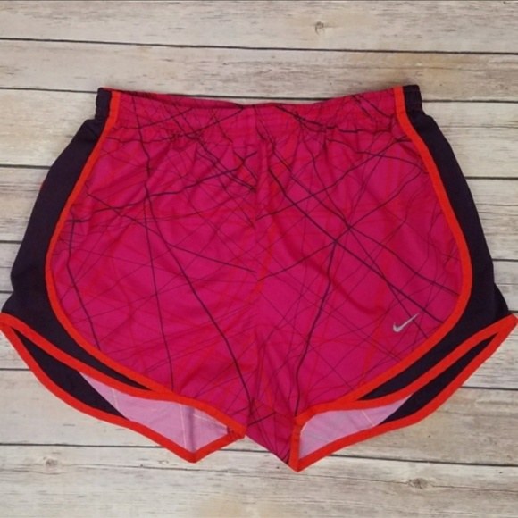 Nike Women's Running Shorts Size S - Picture 3 of 6